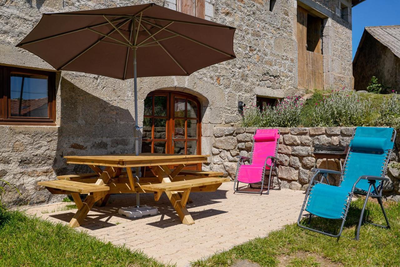 Gite Les Ducs Mialanes Exterior foto